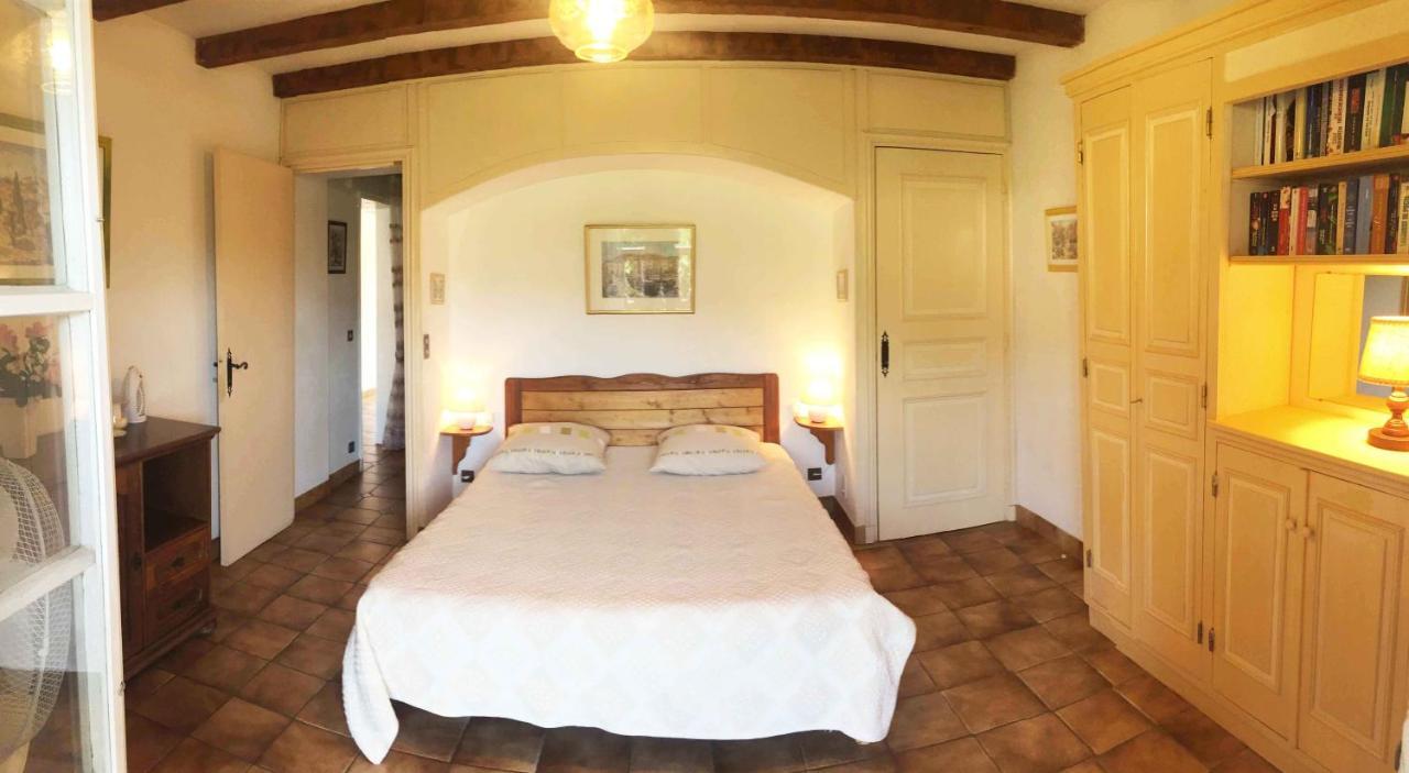 89 Le Grand Pin Lejlighed Sainte-Maxime Eksteriør billede