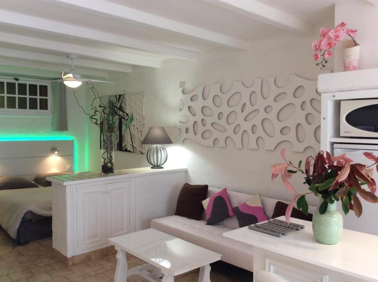 89 Le Grand Pin Lejlighed Sainte-Maxime Eksteriør billede